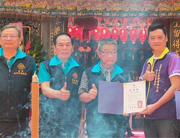 💜 #台北木柵忠順廟延續助雷特氏症